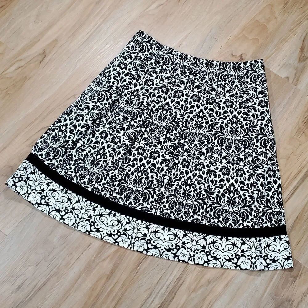 🔺️Charter Club Black & White Damask Skirt Petite 10